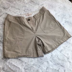 Dockers Women Cotton Khaki Shorts - Size 6